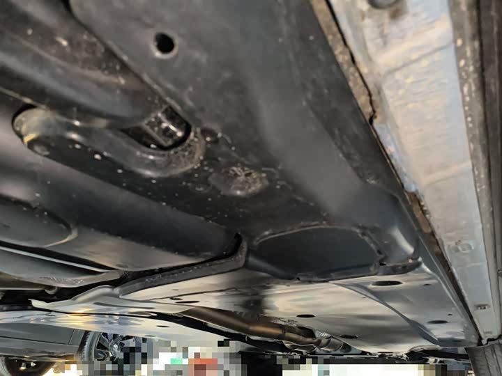 Фото 4 - Volkswagen Tiguan L Pro