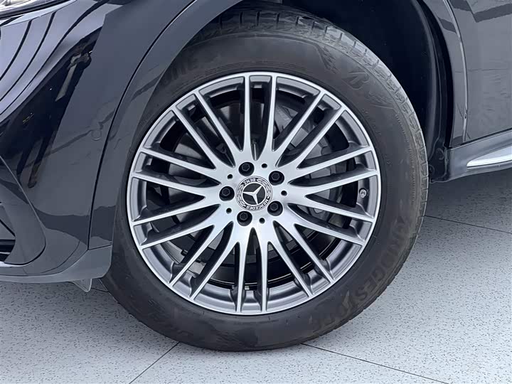 Фото 8 - Mercedes-Benz GLC-Class