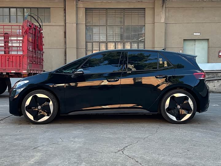 Фото 4 - Volkswagen ID.3