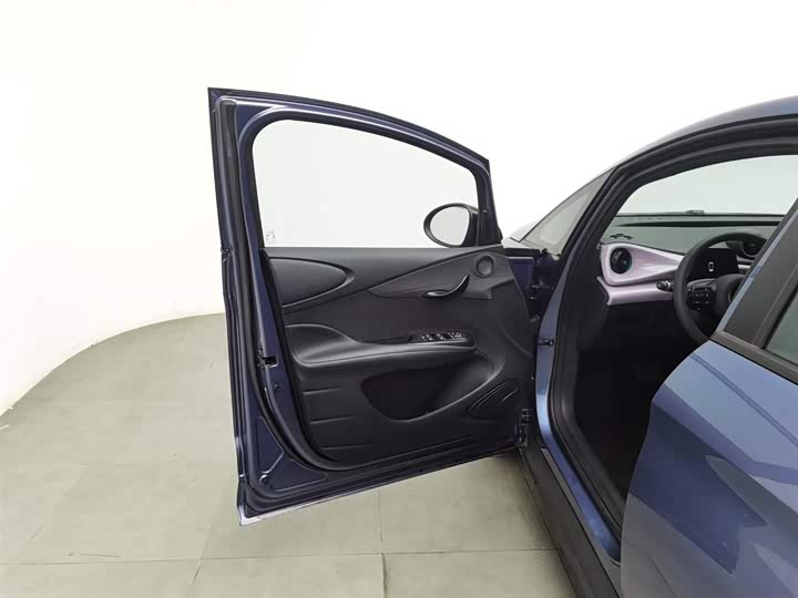 Фото 8 - BYD Dolphin