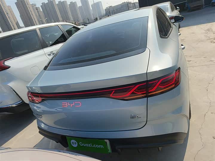 Фото 6 - BYD Qin L