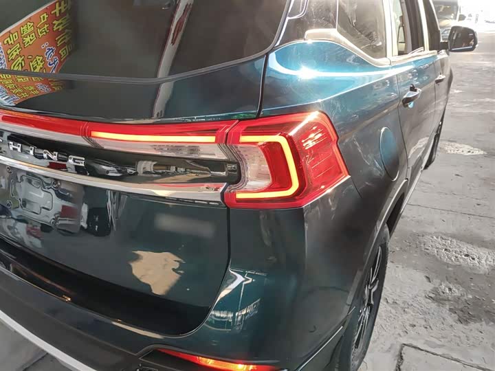 Фото 8 - Dongfeng Forthing T5