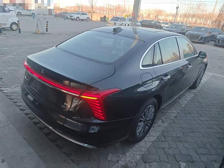 Фото 7 - Hongqi H5