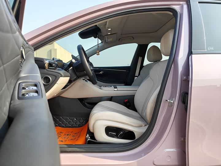 Фото 4 - GAC Aion RT