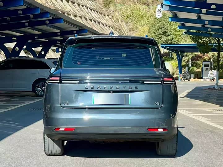 Фото 5 - Leapmotor C16