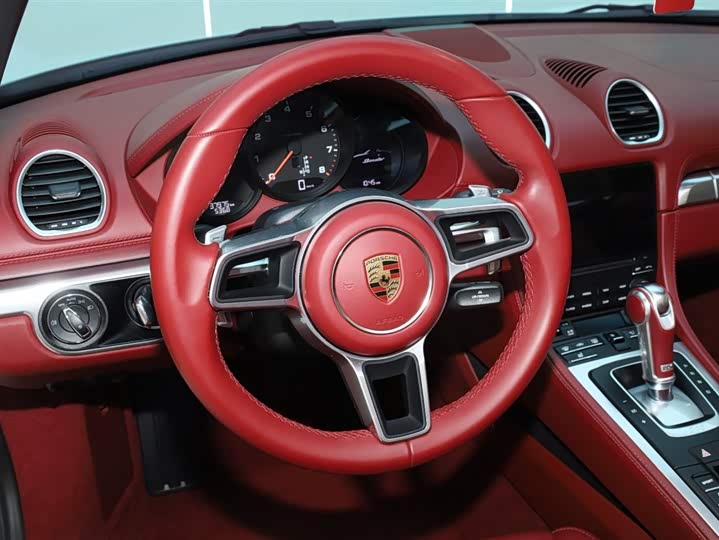 Фото 6 - Porsche 718