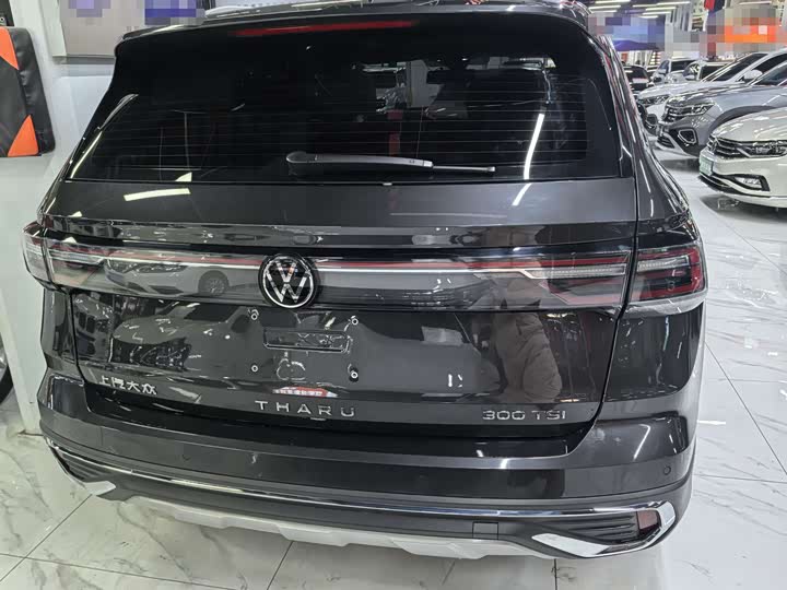 Фото 4 - Volkswagen Tharu