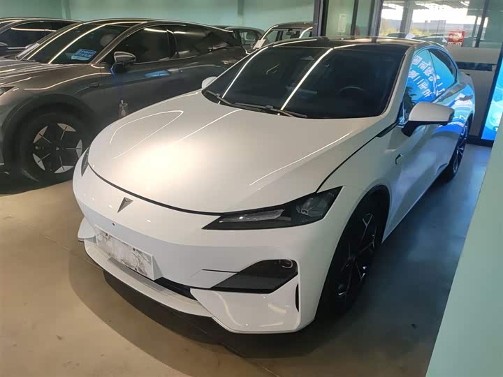 Фото 2 - Changan Deepal SL03