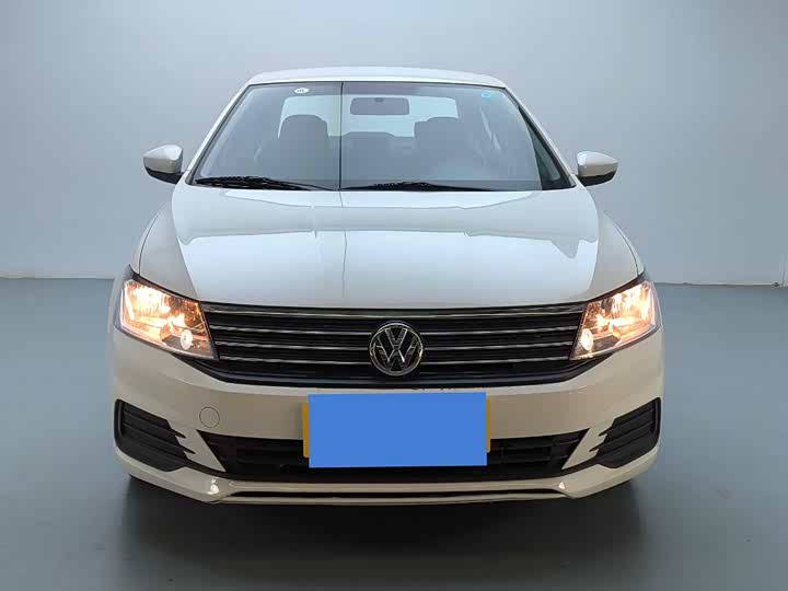 Фото 2 - Volkswagen Lavida