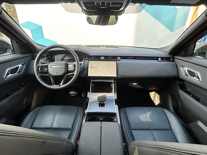 Фото 6 - Land Rover Range Rover Velar
