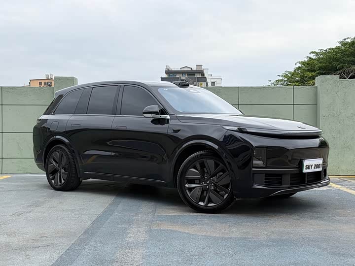 Фото 2 - LiXiang L8