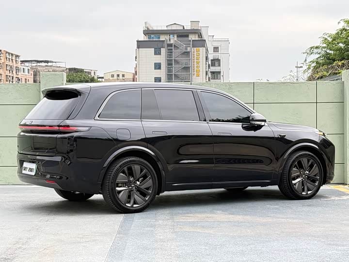 Фото 6 - LiXiang L8