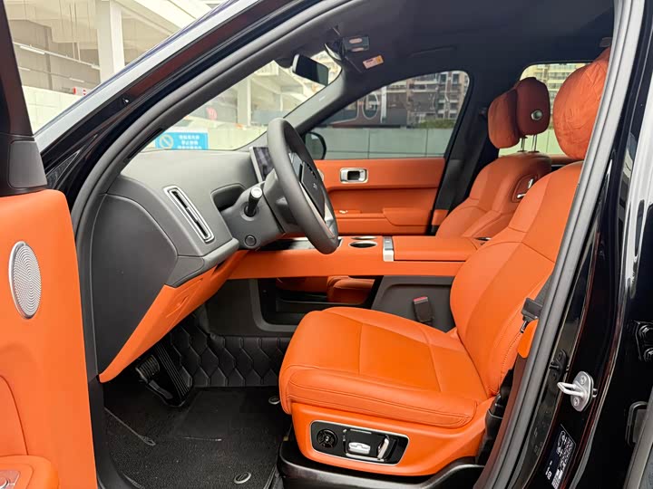 Фото 7 - LiXiang L8