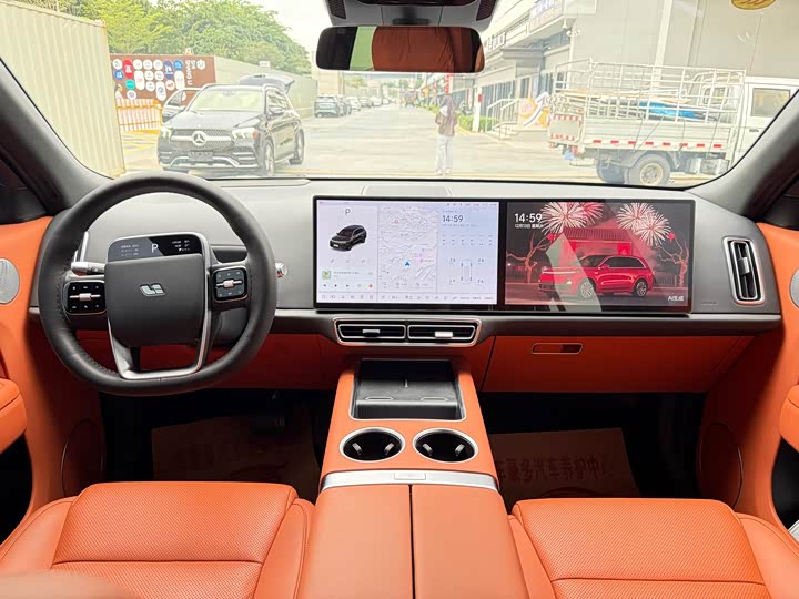 Фото 8 - LiXiang L8