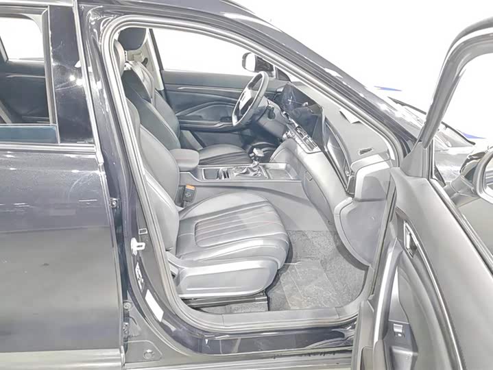 Фото 8 - Bestune T55