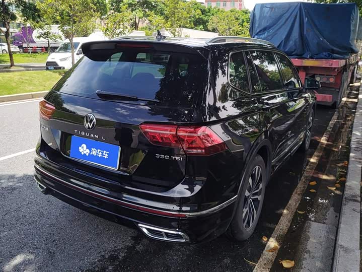 Фото 3 - Volkswagen Tiguan L Pro