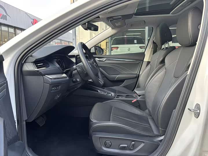 Фото 9 - Skoda Octavia Pro