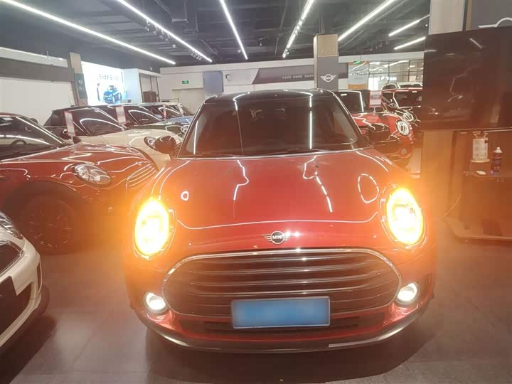 Фото 3 - Mini Clubman