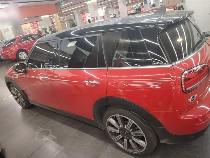 Фото 5 - Mini Clubman