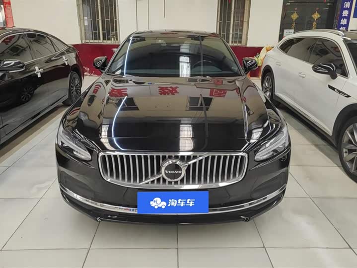 Фото 2 - Volvo S90