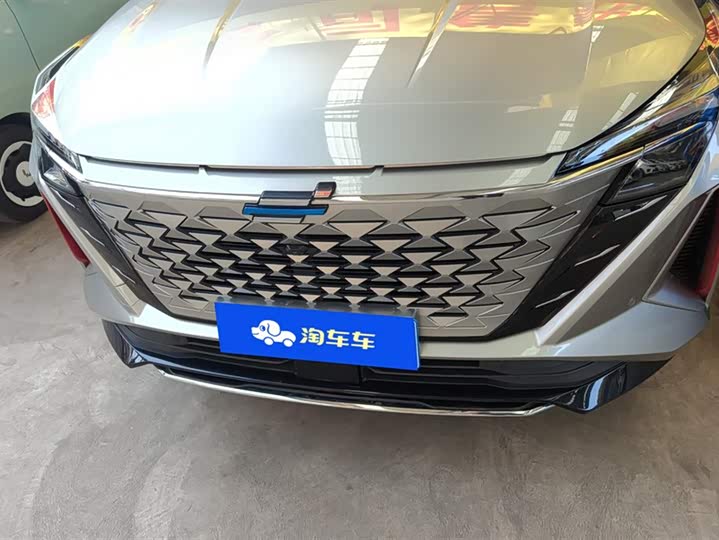 Фото 2 - Changan Oshan Z6