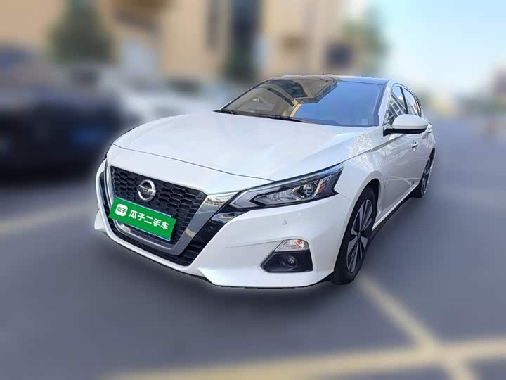 Фото 1 - Nissan Teana