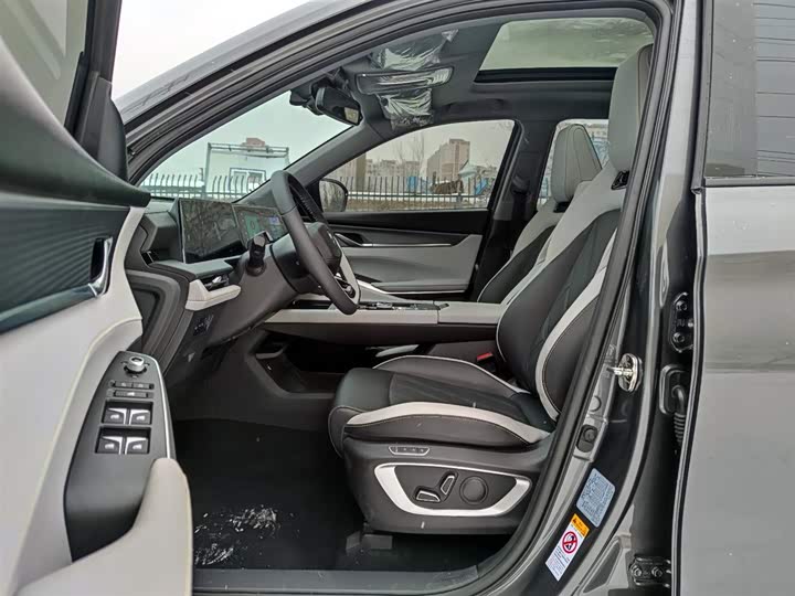 Фото 7 - Changan CS75 Plus