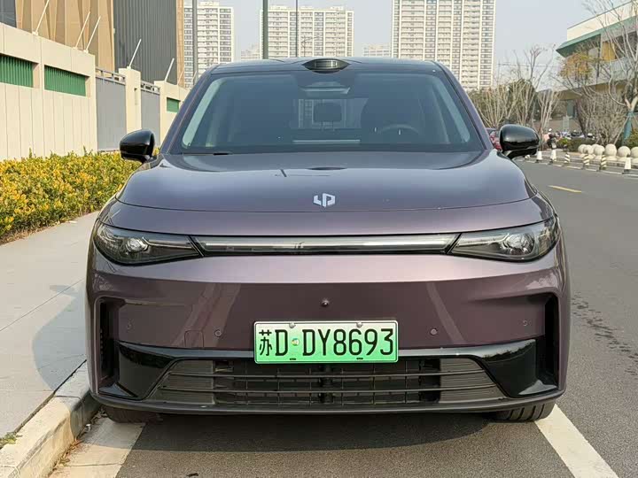 Фото 1 - Leapmotor C10