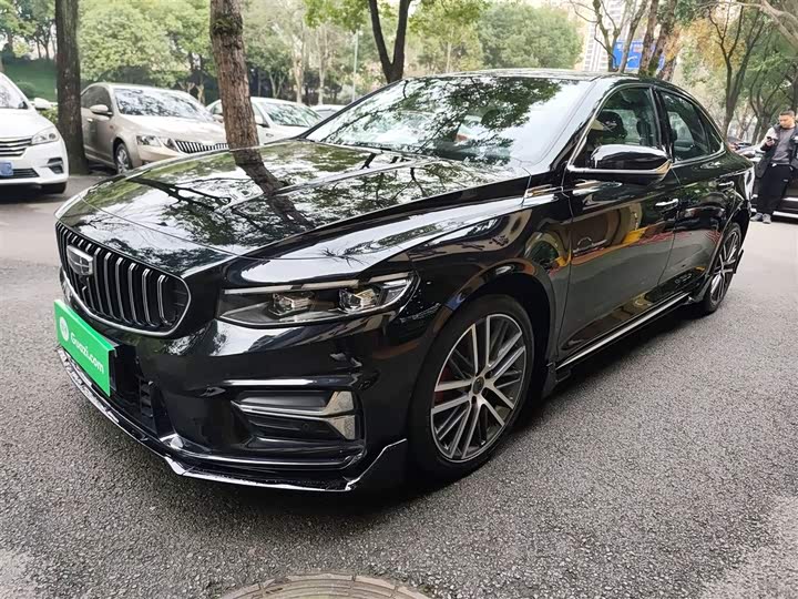 Фото 2 - Geely Preface