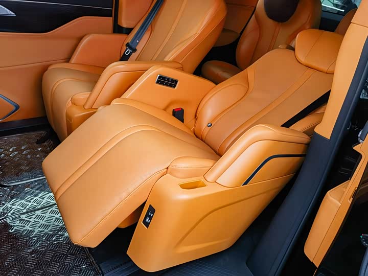 Фото 9 - Wey Gaoshan