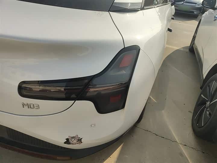 Фото 8 - XPeng Mona M03