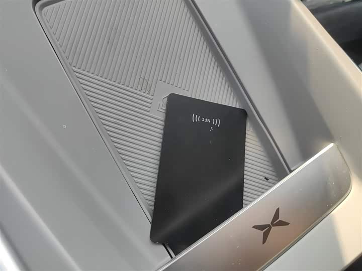 Фото 9 - XPeng Mona M03