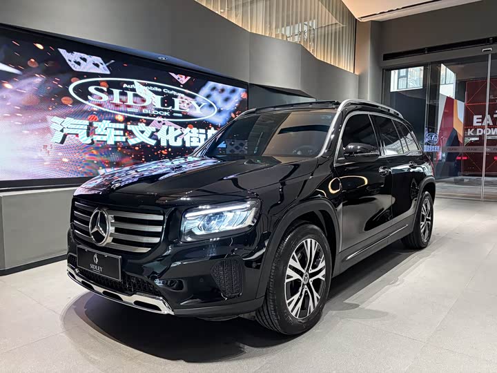 Фото 1 - Mercedes-Benz GLB-Class