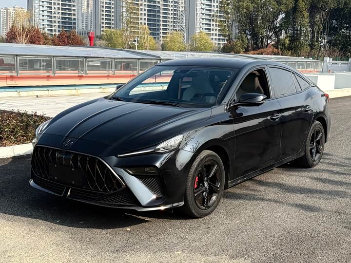 Фото 1 - MG Motor 5 Scorpio