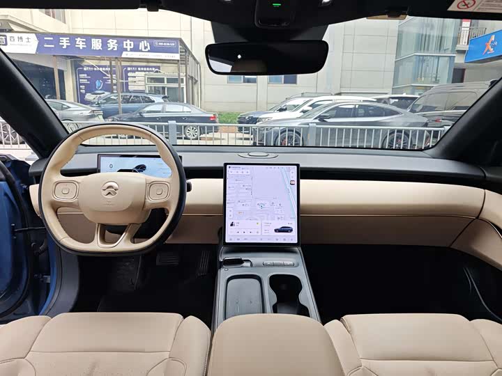 Фото 7 - Nio ET5T