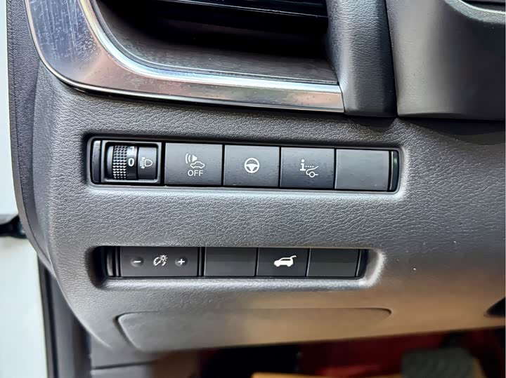 Фото 3 - Nissan X-Trail