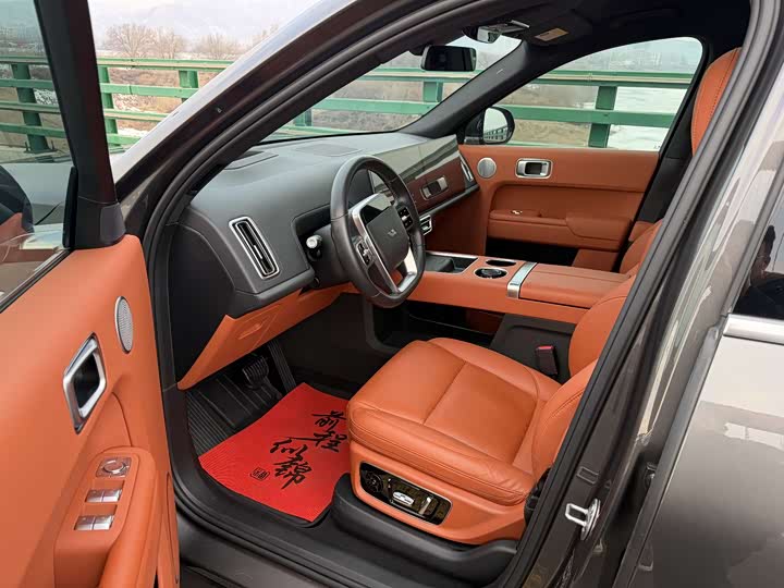 Фото 8 - LiXiang L9