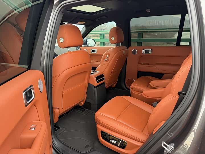 Фото 9 - LiXiang L9