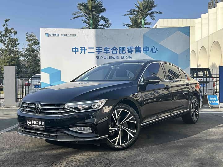 Фото 1 - Volkswagen Magotan