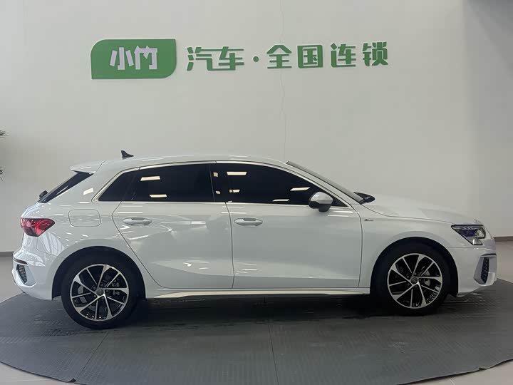 Фото 5 - Audi A3