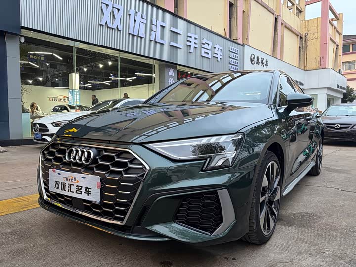 Фото 1 - Audi A3