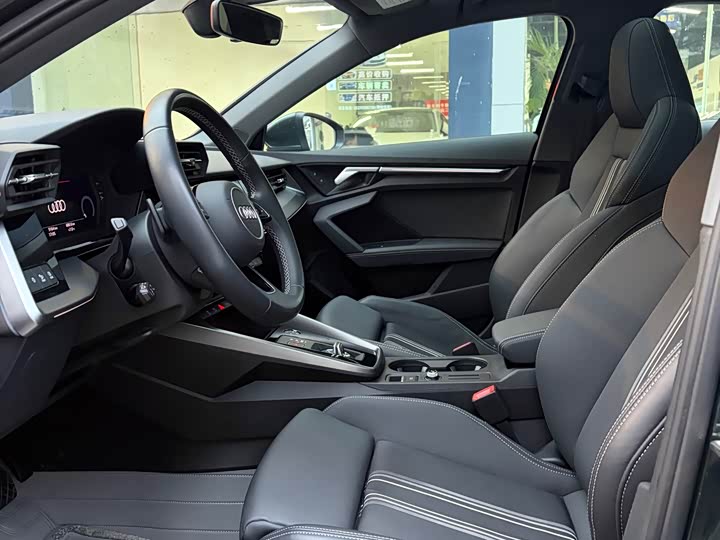 Фото 5 - Audi A3