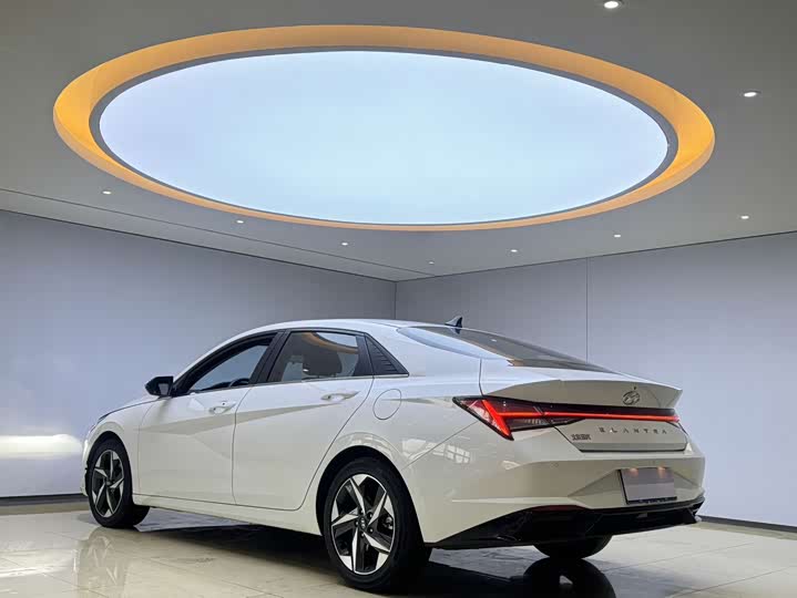 Фото 6 - Hyundai Elantra N line