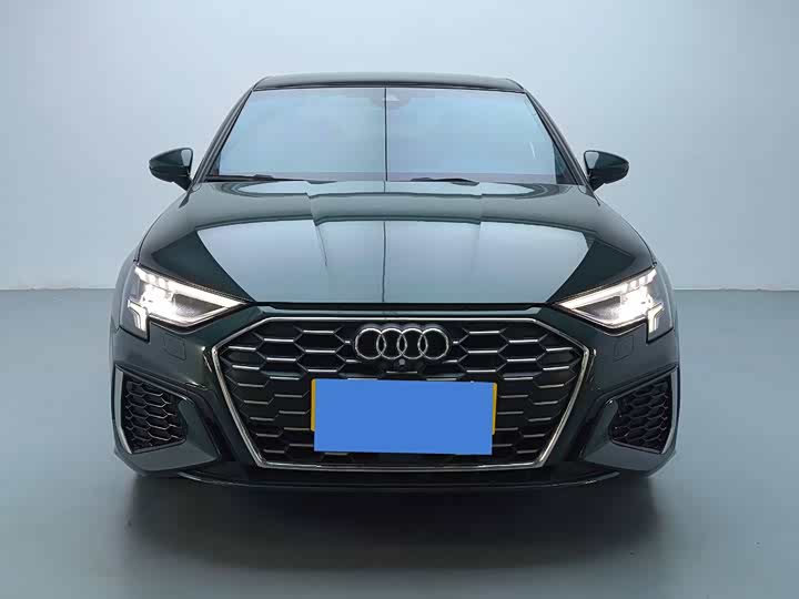 Фото 2 - Audi A3