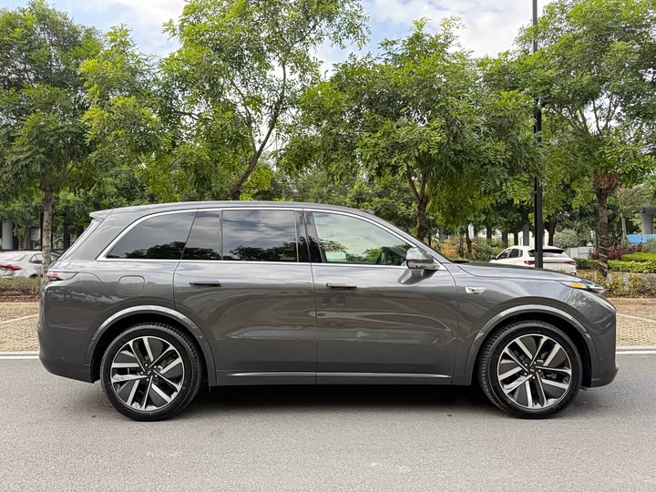 Фото 4 - LiXiang L8