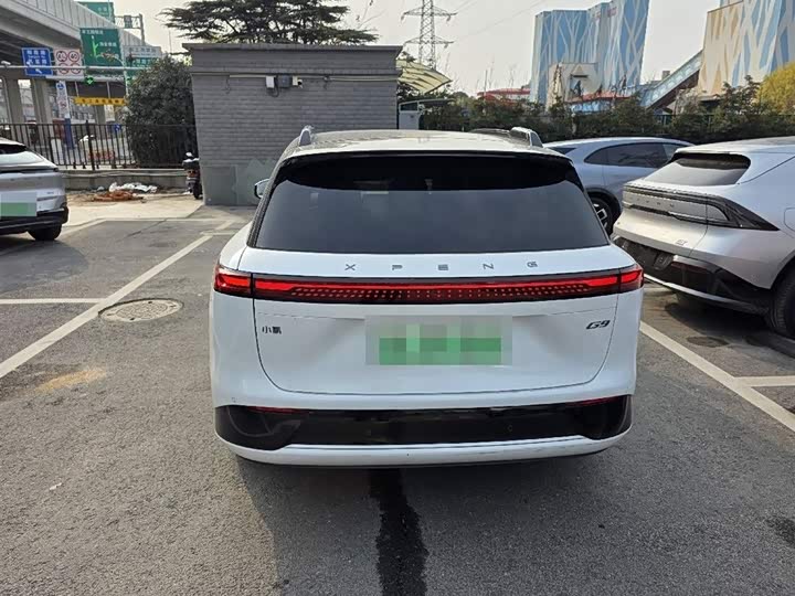 Фото 3 - XPeng G9