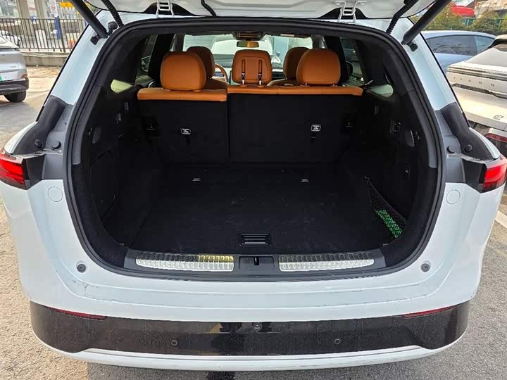 Фото 9 - XPeng G9