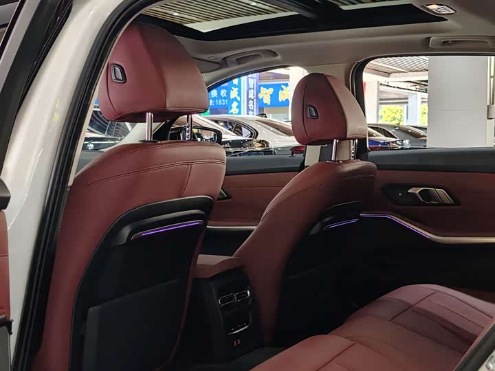 Фото 3 - BMW 3 Series