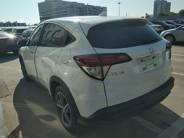 Фото 5 - Honda Vezel