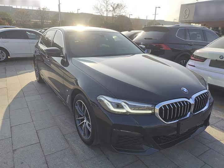 Фото 4 - BMW 5 Series